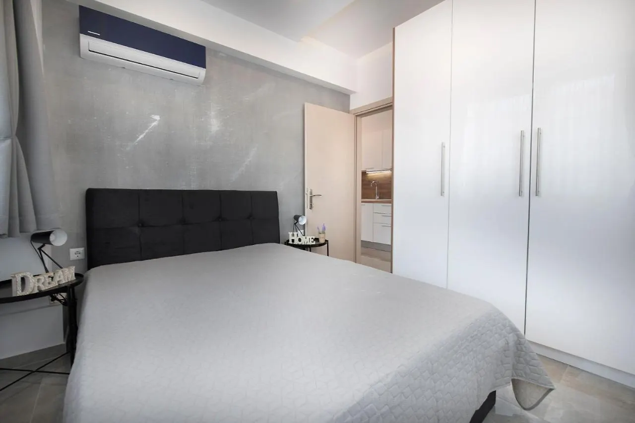 J Villara'S Luxury Suites Thessaloniki 0*,  Greece