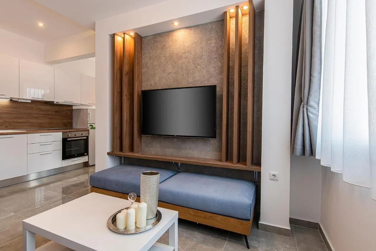 J Villara'S Luxury Suites Thessaloniki 0*,